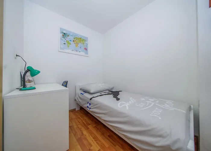 By The Sea Postira, Brac - 22161 *